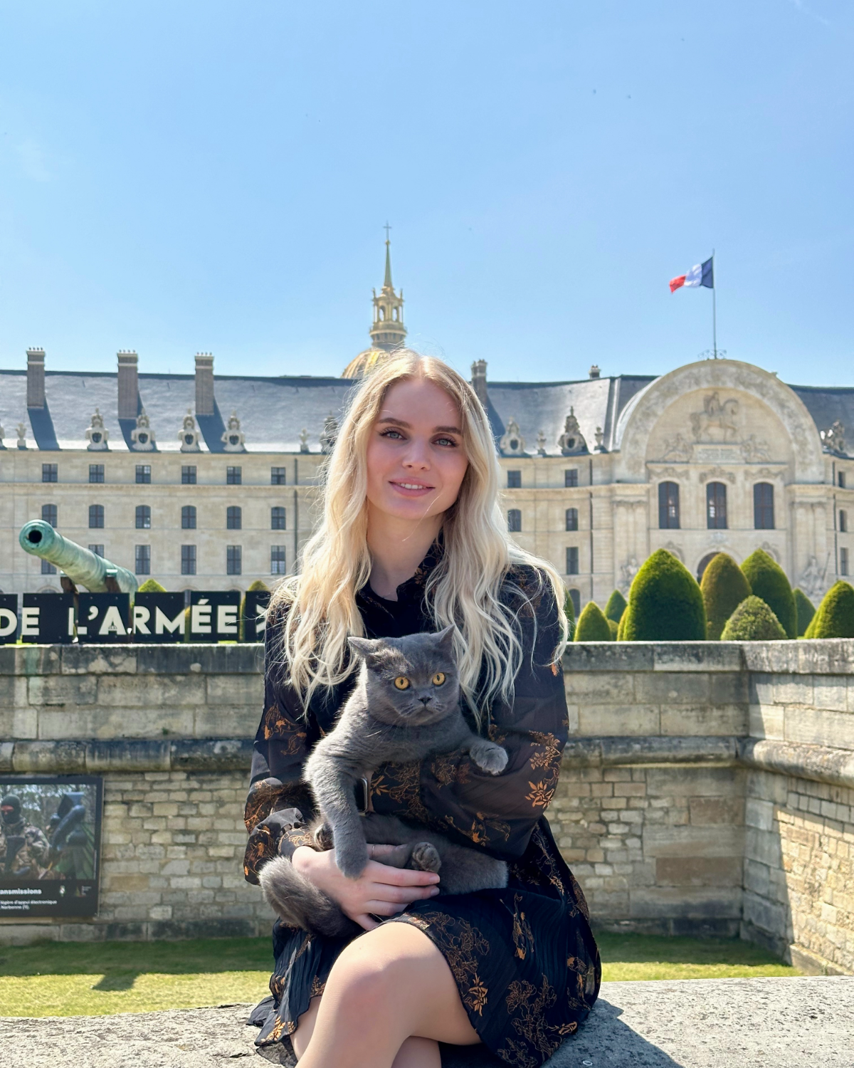 les invalides on a bright day